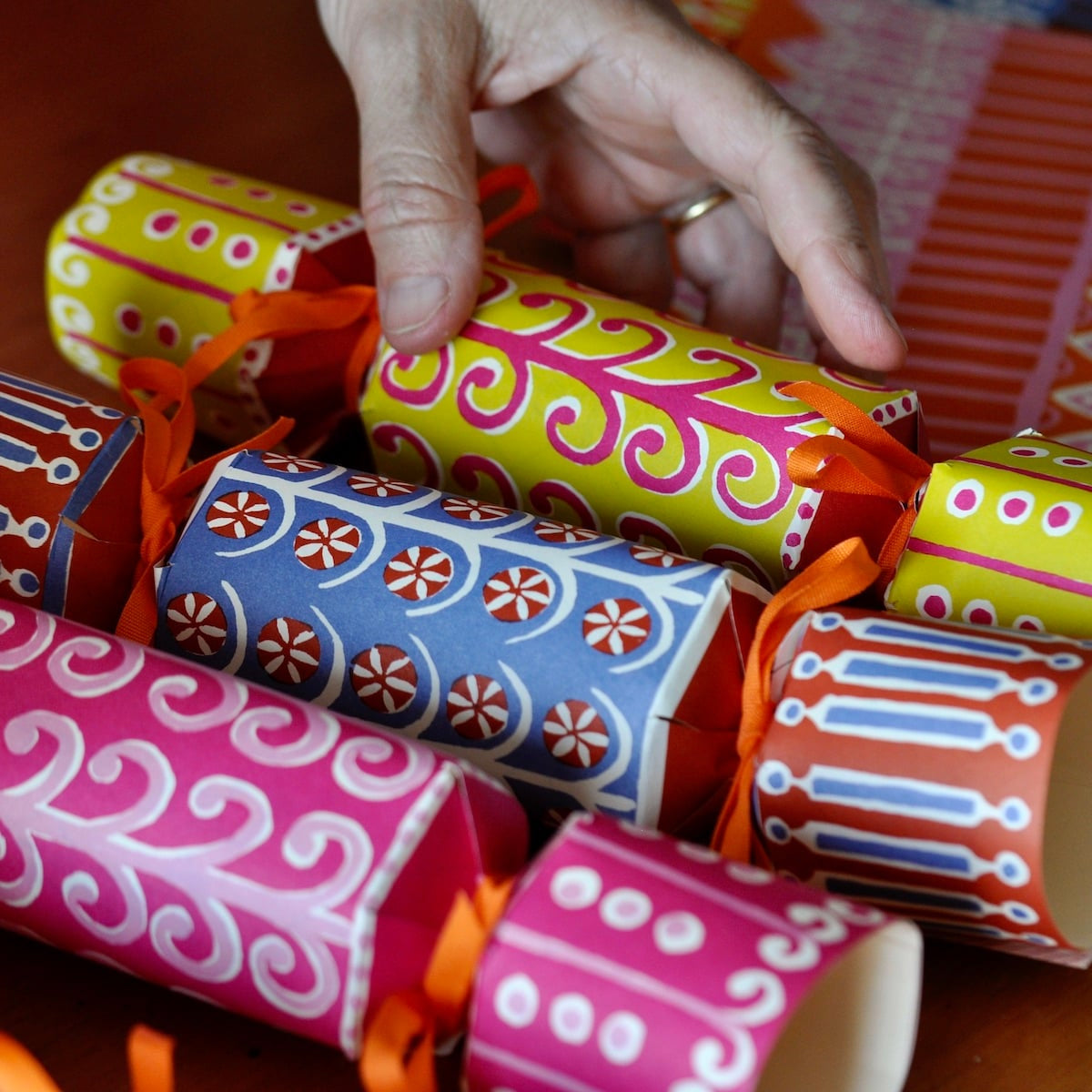 Cambridge Imprint Make Your Own Crackers Kit