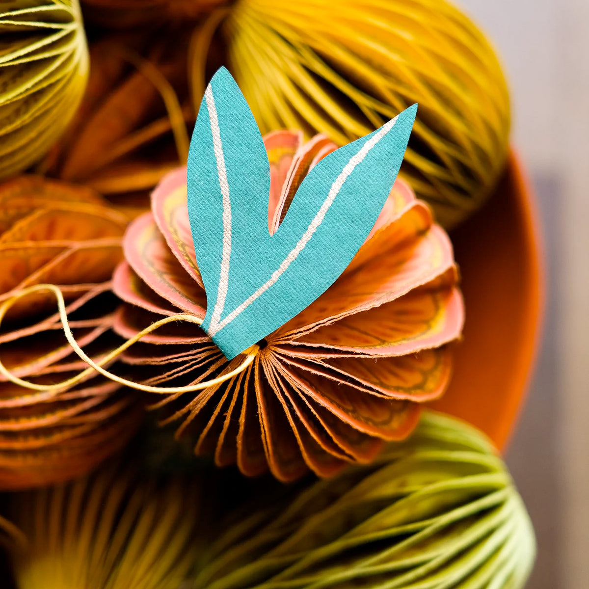 East End Press Honeycomb Fruit Decoration